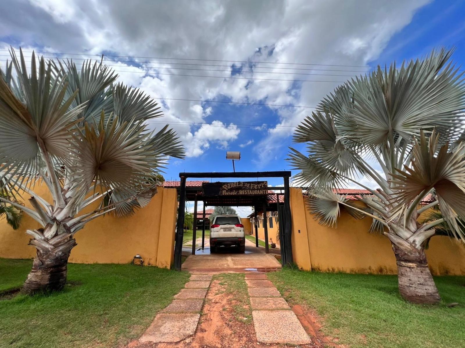 Pousada Panela De Ferro Mateiros Exteriér fotografie